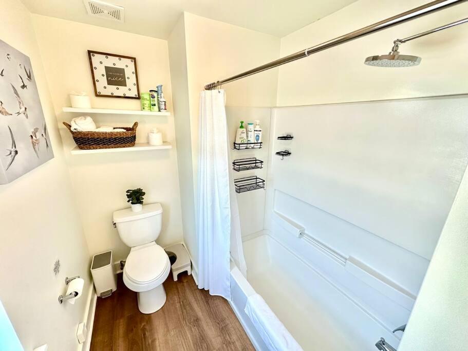 Cute And Cozy Comfy Birds Junior Cottage - 1 Mile To Dwntn Ocean Springs, Near Beach With Golf Cart Bagian luar foto
